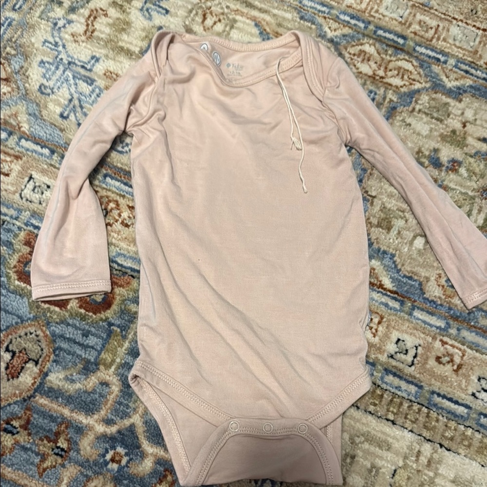 Pink Long Sleeve Baby Onesie | Kyte baby | 12-18 months | NWT
